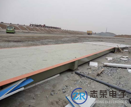 焦作30噸地磅生產(chǎn)商/30噸地磅多少錢_低價(jià)出售焦作地區(qū)30噸電子地磅