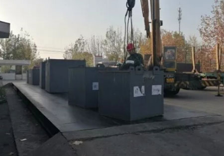 4月9日對上?？蛻艄镜匕踹M行了定期檢驗